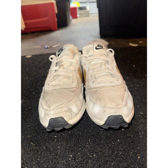 Nike Waffle Debut Women's Light Orewood Brown Gold FD0555-100 – Size 9.5 - Picture 2 of 7